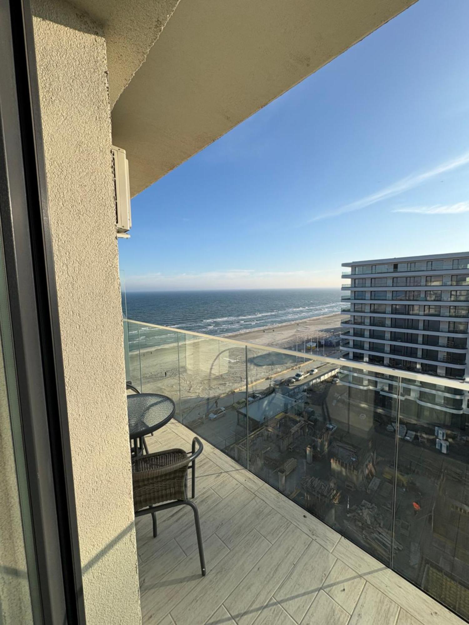 Signature Promenada Apartment