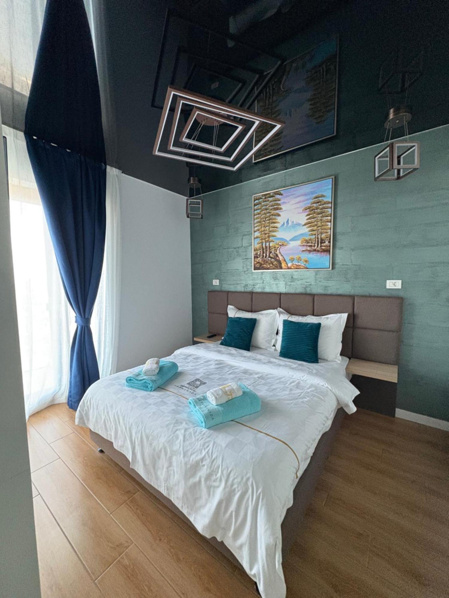 Signature Promenada Apartment *